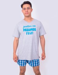 JHS0101 - pijama hombre short JUNTOS NO PASAMOS FRÍO