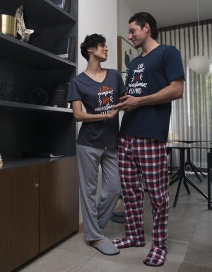 JPA0156 pijama parejas LAS GUAPAS / LOS GUAPOS NO NECESITAMOS FILTRO - ella y él pantalón