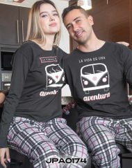 JPA0174 pijama parejas - LA VIDA ES UNA AVENTURA ambos pantalón